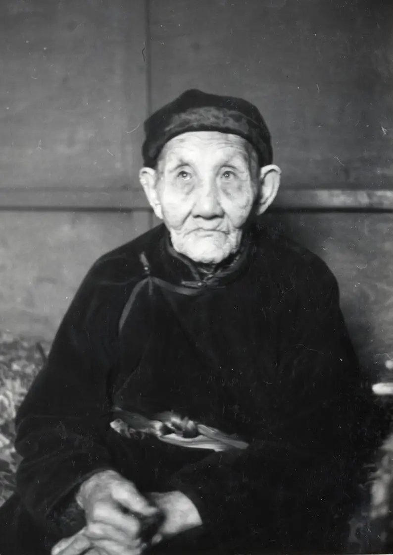 Бабушка Балжима